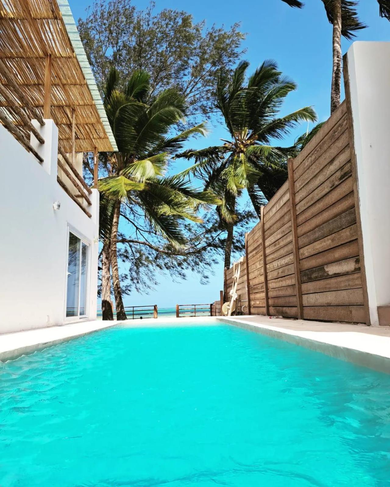 Boho Boutique Hotel - Beachfront , Adults Only , Private Pool Kiwengwa  Pokoj fotografie